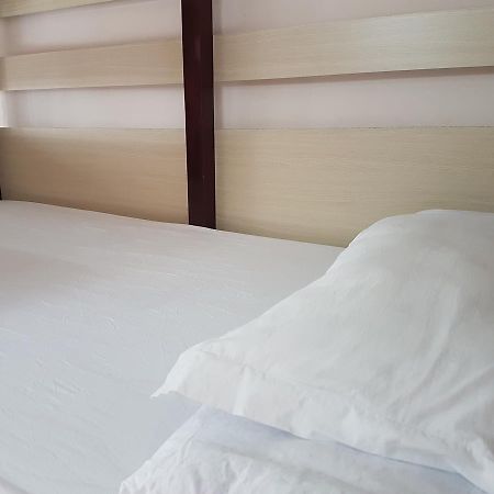 Happy Hostel Vn (Adults Only) โฮจิมินห์ซิตี้ ภายนอก รูปภาพ